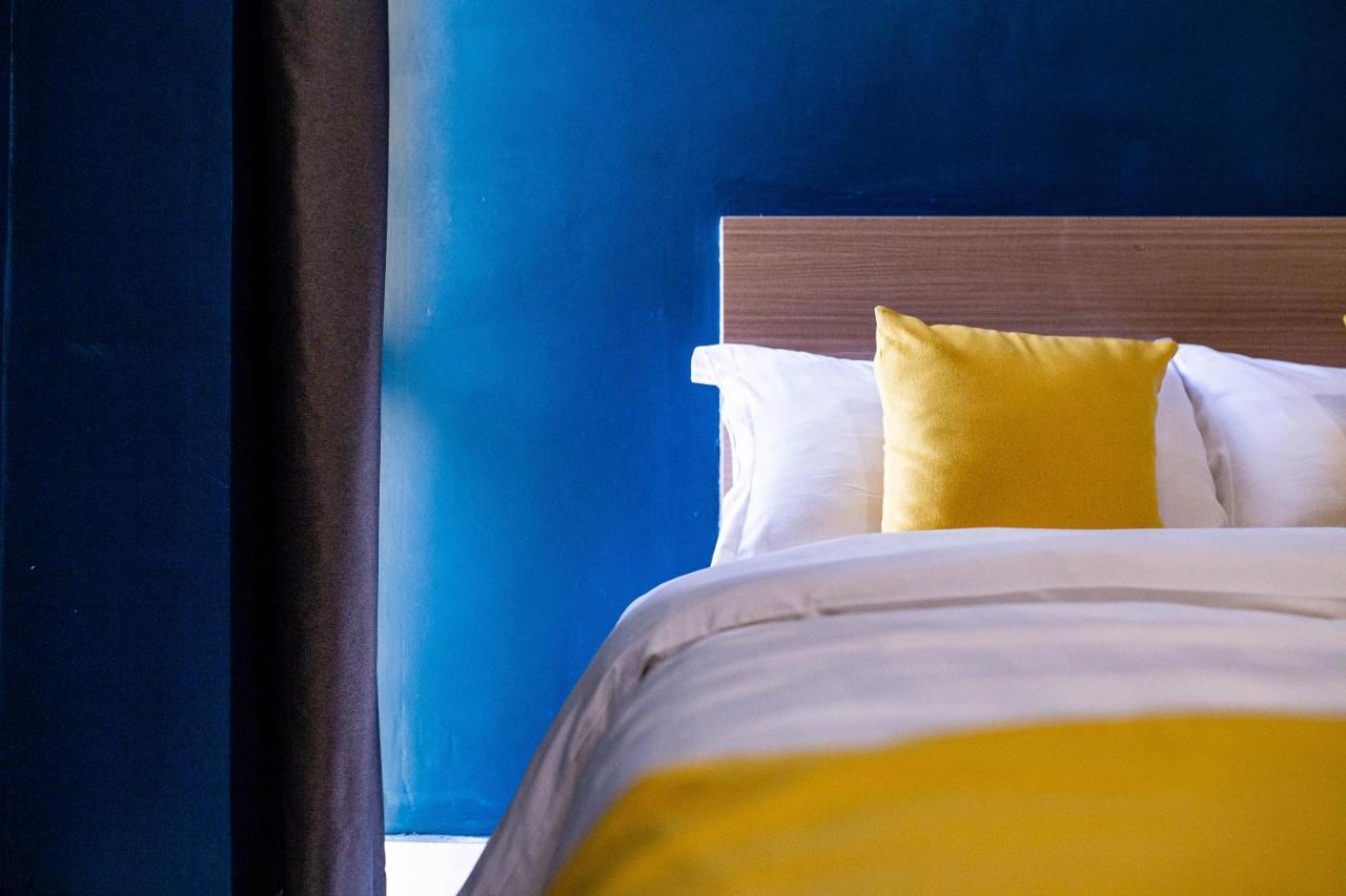 Beez Hotel Куала-Лумпур Экстерьер фото